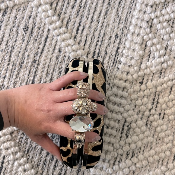 Leopard print clutch - Picture 4 of 4